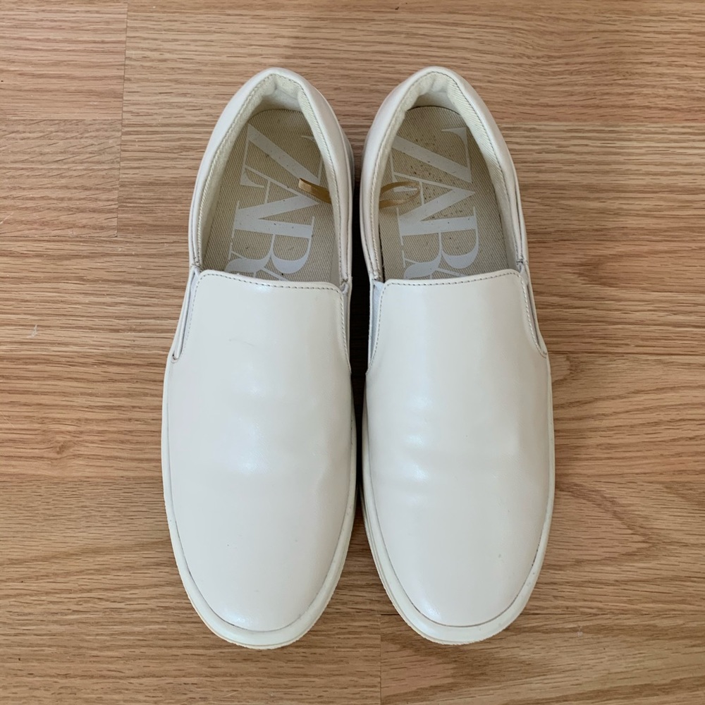 ZARA CREAM SNEAKERS